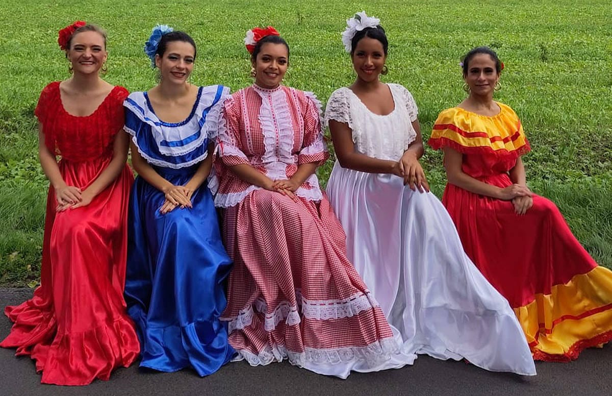 Feminists Insha’allah - La Révolution des Femmes | Feriel Ben Mahmoud | 2015