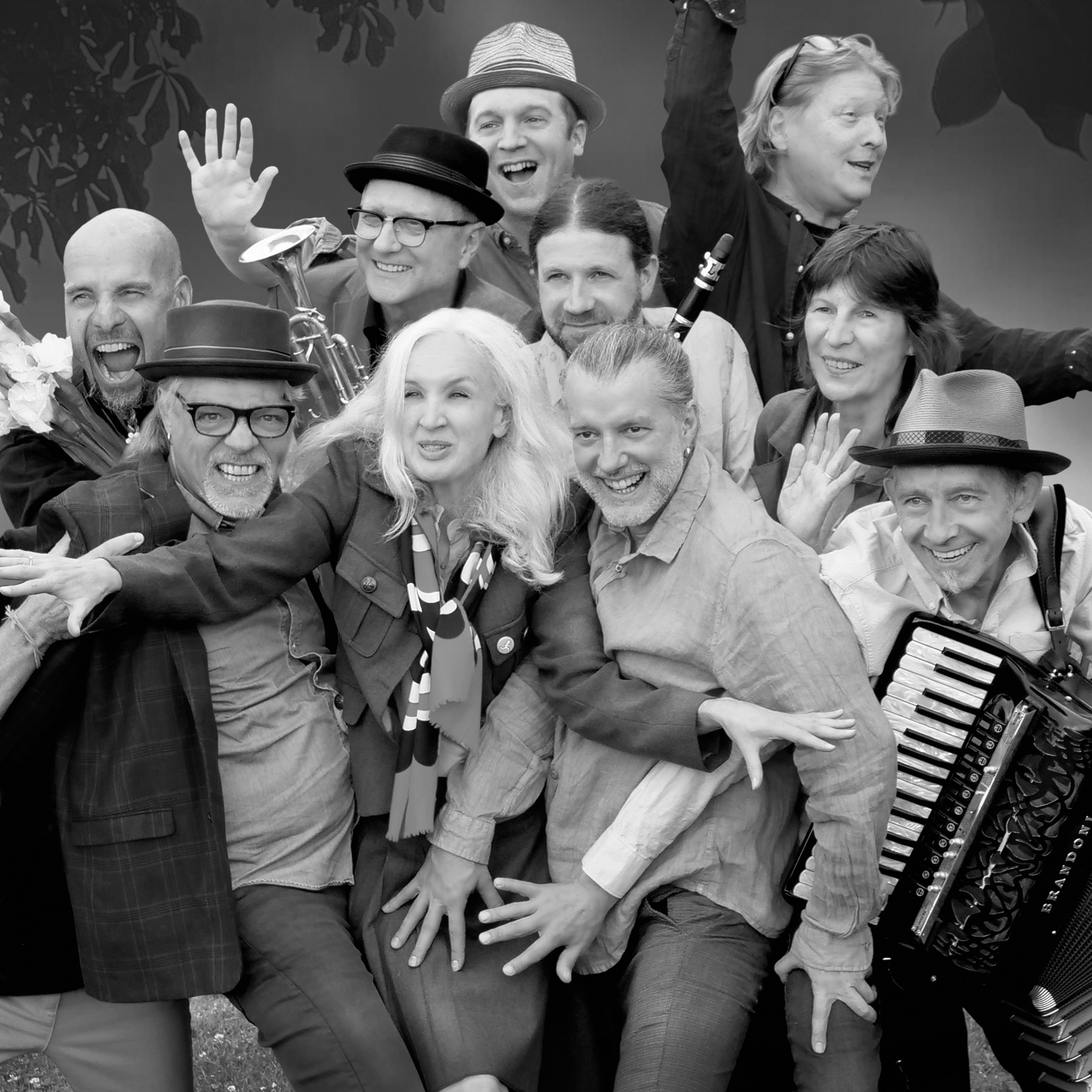 Bild für 17 Hippies (keine Textalternative gegeben)