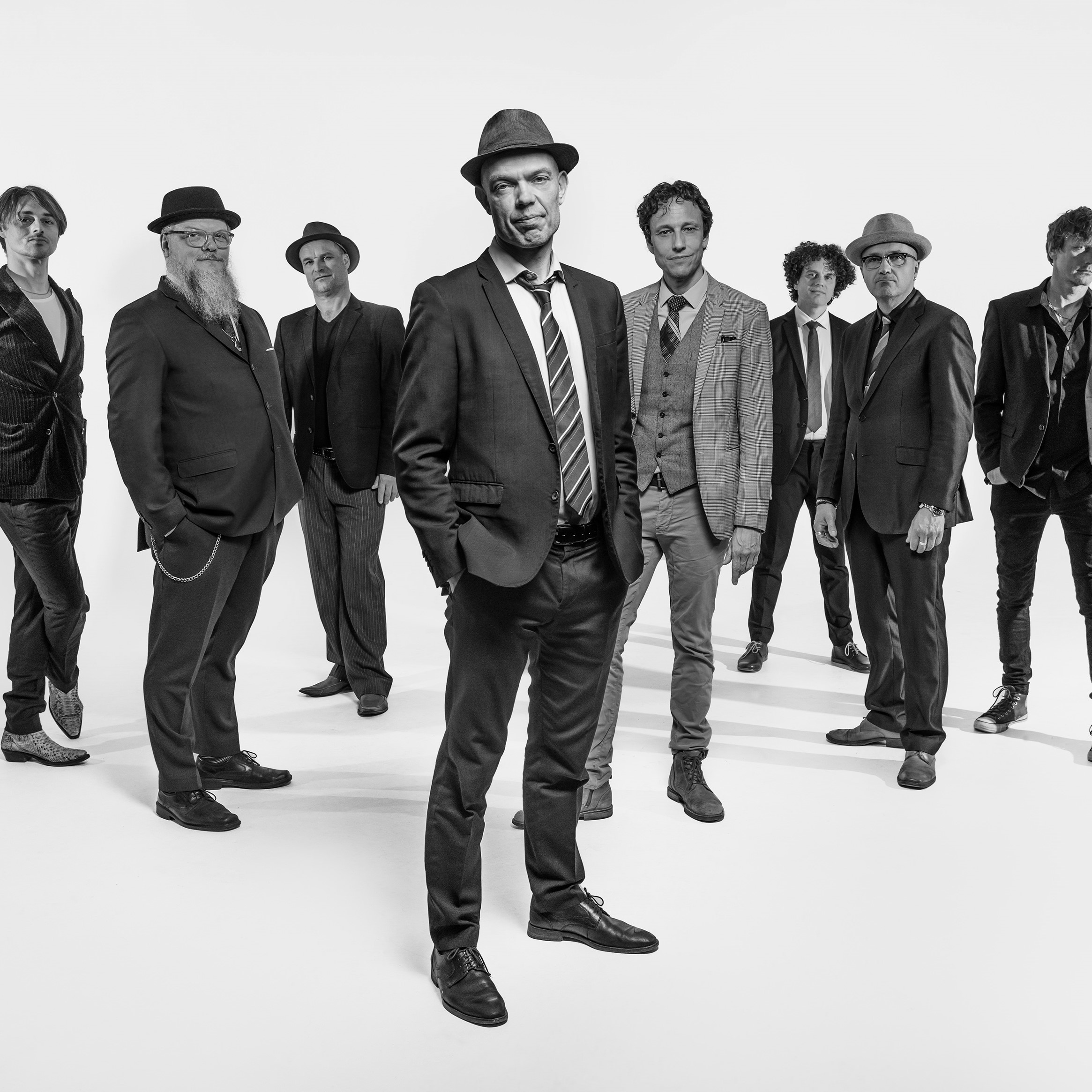 Bild für Thorbjörn Risager & The Black Tornado (keine Textalternative gegeben)